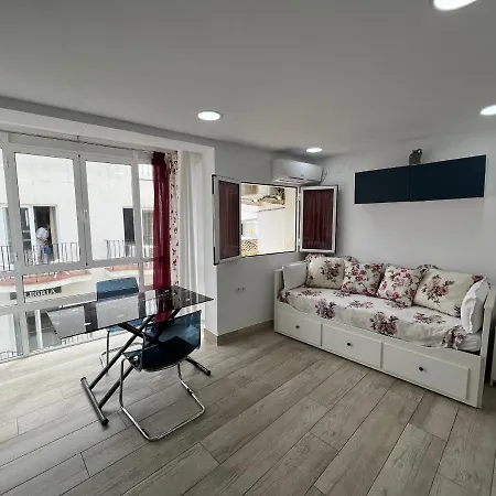 Cozy Studio Reina In Carihuela Carmen Apartment